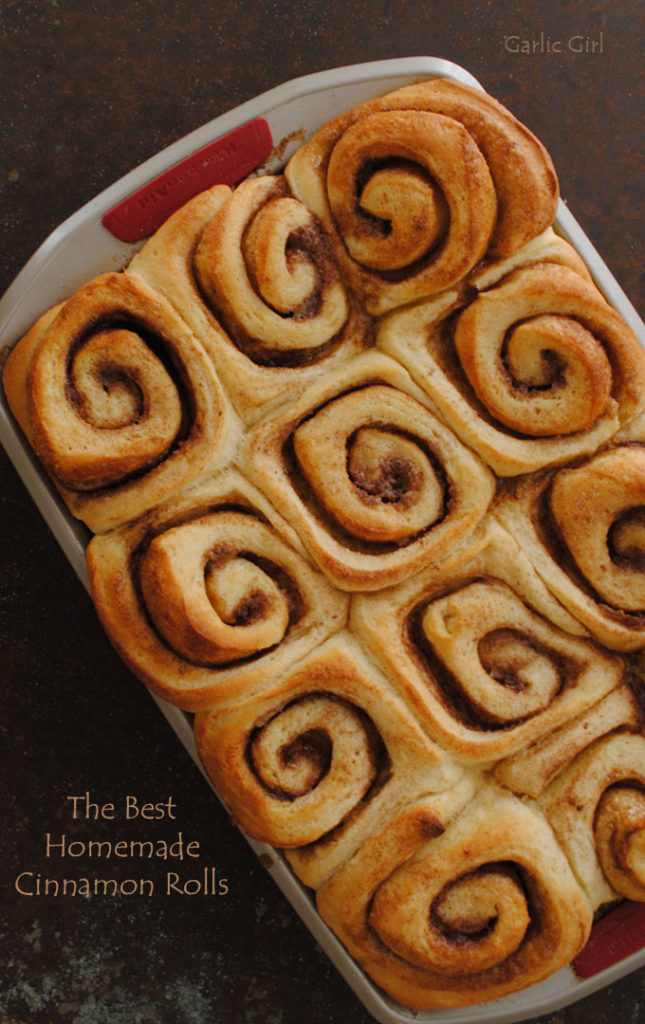 The BEST Cinnamon Buns - Garlic Girl