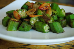 Pan Roasted OKra with Garlic