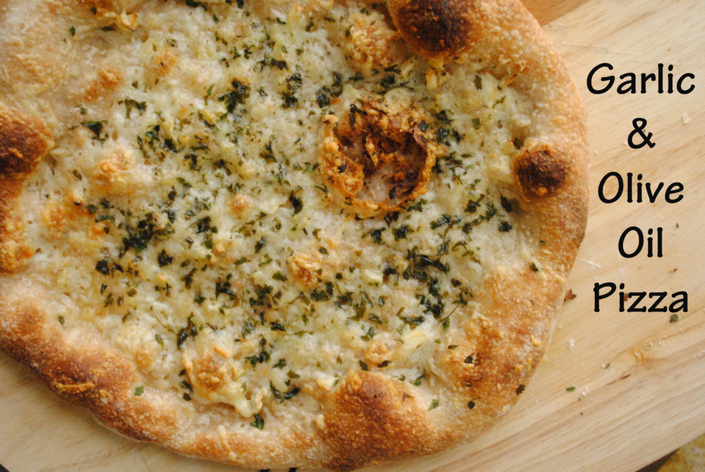 Garlic and Olive Oil Pizza (Aglio e Olio Pizza) - Garlic Girl