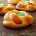 Italian Sweet Bread with Easter Eggs