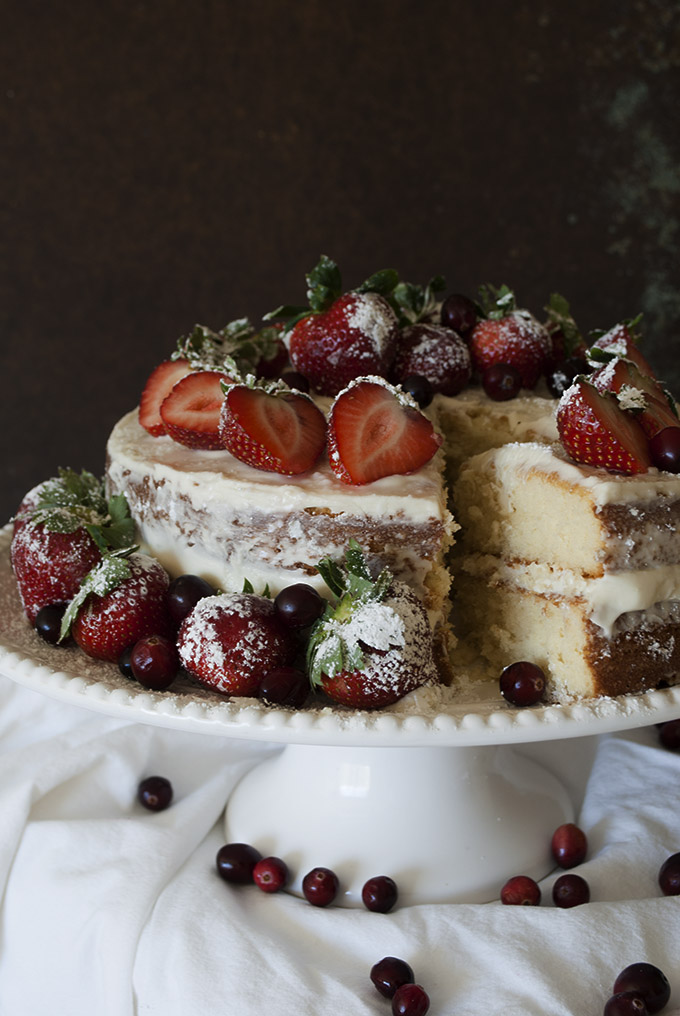 Snowy Strawberry Naked Cake5 - Garlic Girl