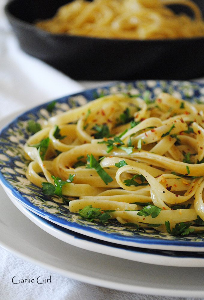 Aglio e Olio or Garlic and Olive Oil Pasta - an Authentic Sicilian