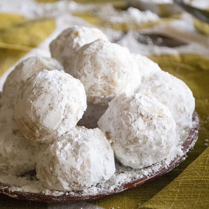 Mustmake walnut snowball cookies or mexican wedding cake